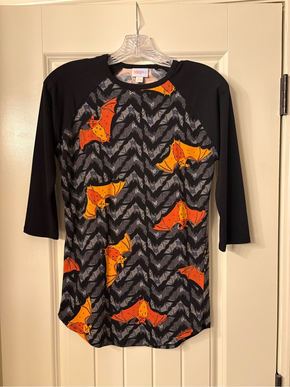 LuLaRoe Halloween Bats Randy Top- Size XXS